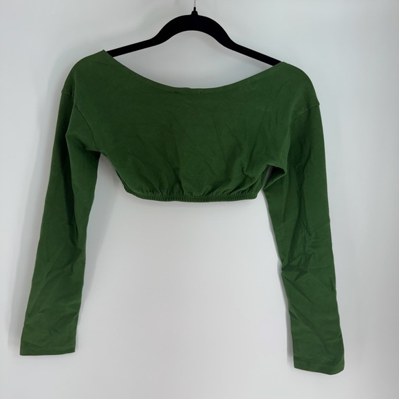 Gil Rodriguez Cropped Square Neck Long Sleeve Top - Picture 2 of 3